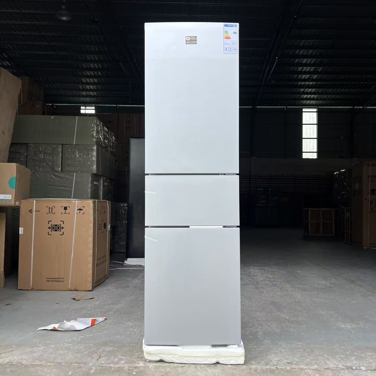 Kitchen Appliances Direct - 250L Vertical 3 Door Fridge Silver