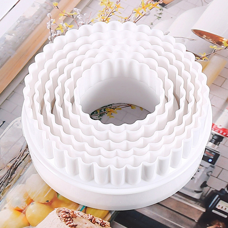 Kitchen Appliances In White - 6Pcs/Set White Wave Round Double-sided Cookie