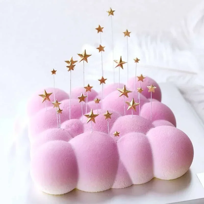 3D Square Cloud Shaped Silicon - Kitchen Appliances In White のレビューと価格
