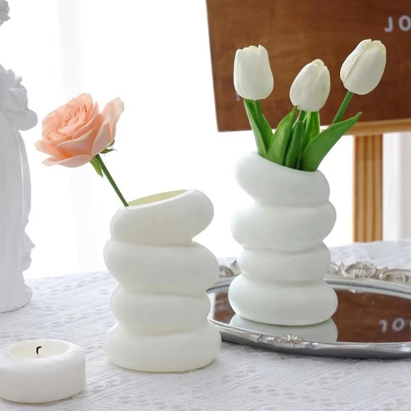 1PC Plastic Spiral White Vase  - Kitchen Appliances In White のレビューと価格